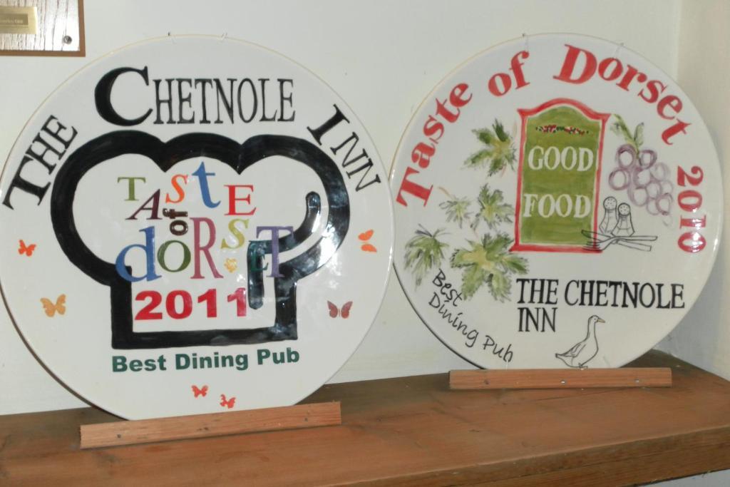 The Chetnole Inn Buitenkant foto